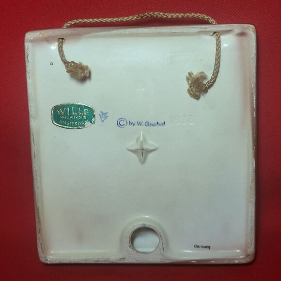 Vintage Wille Goebel Little Fiddler Wall Plaque Hanging Decor - Picture 4 of 11